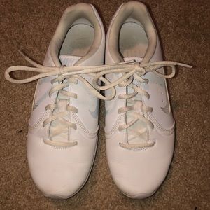 Nike cheerleading shoes